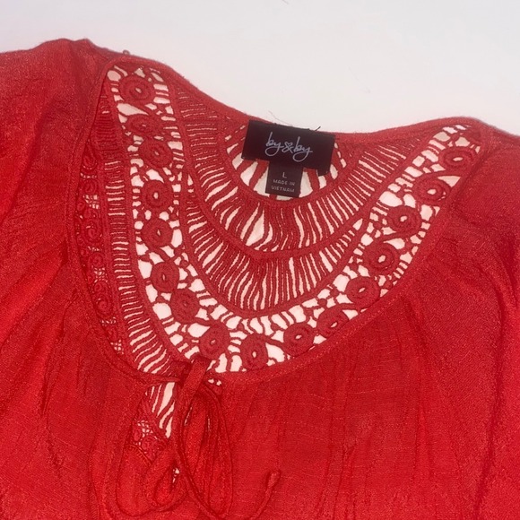 BY & BY Red Crochet Lace Neck Tie Blouse Women's Size L - Picture 1 of 6